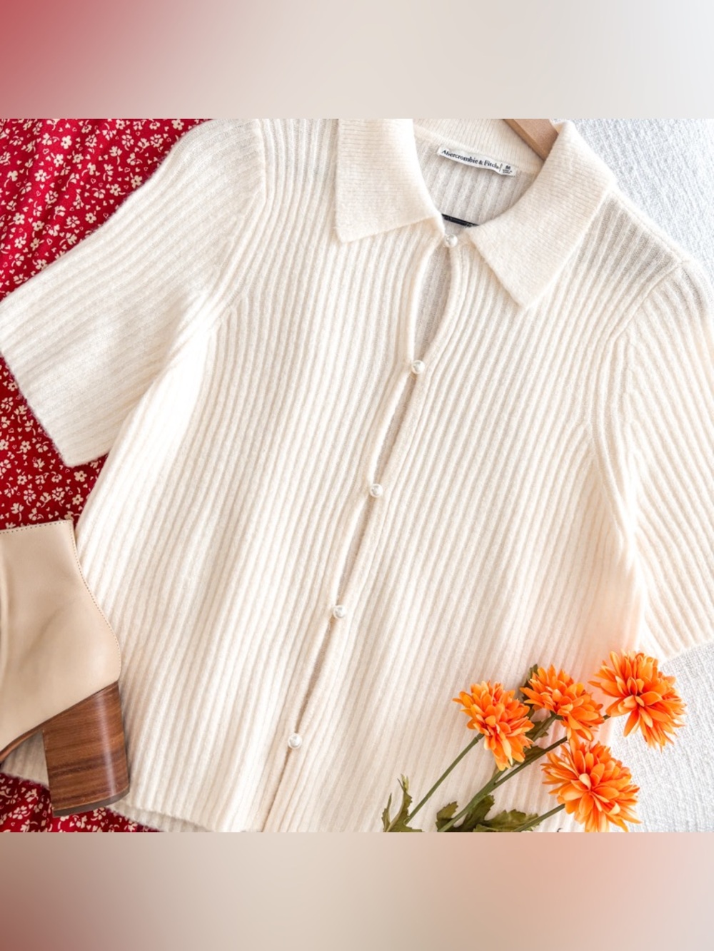 A&F ribbed short sleeve cardigan.